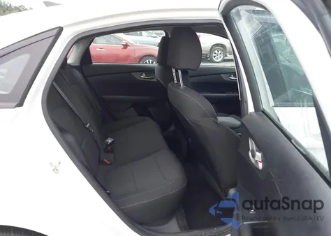 2019 Kia Forte Fe/Lx/Lxs z USA, uszkodzony, nr VIN 3KPF24AD6KE120019